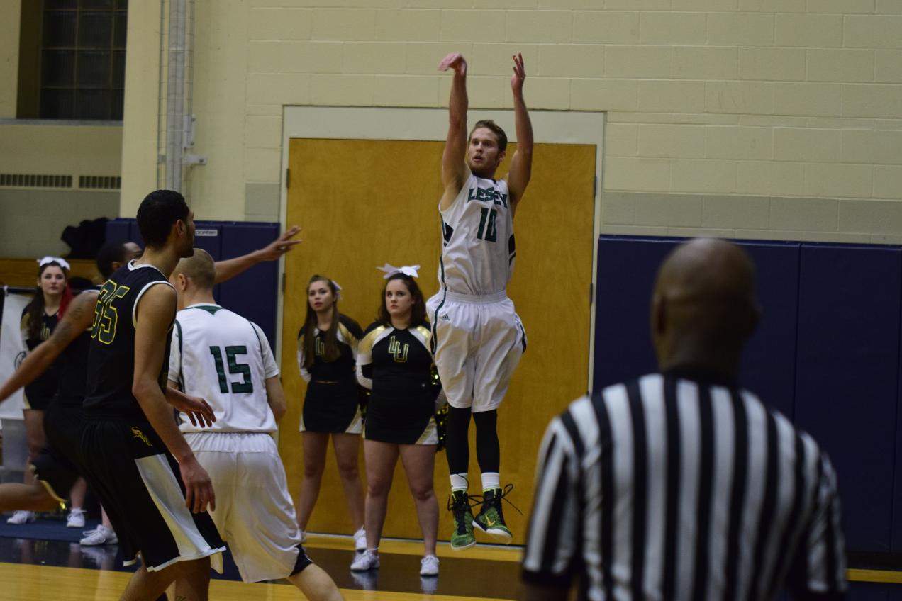 Men's Basketball Cannot Hold On Late, Fall at Regis