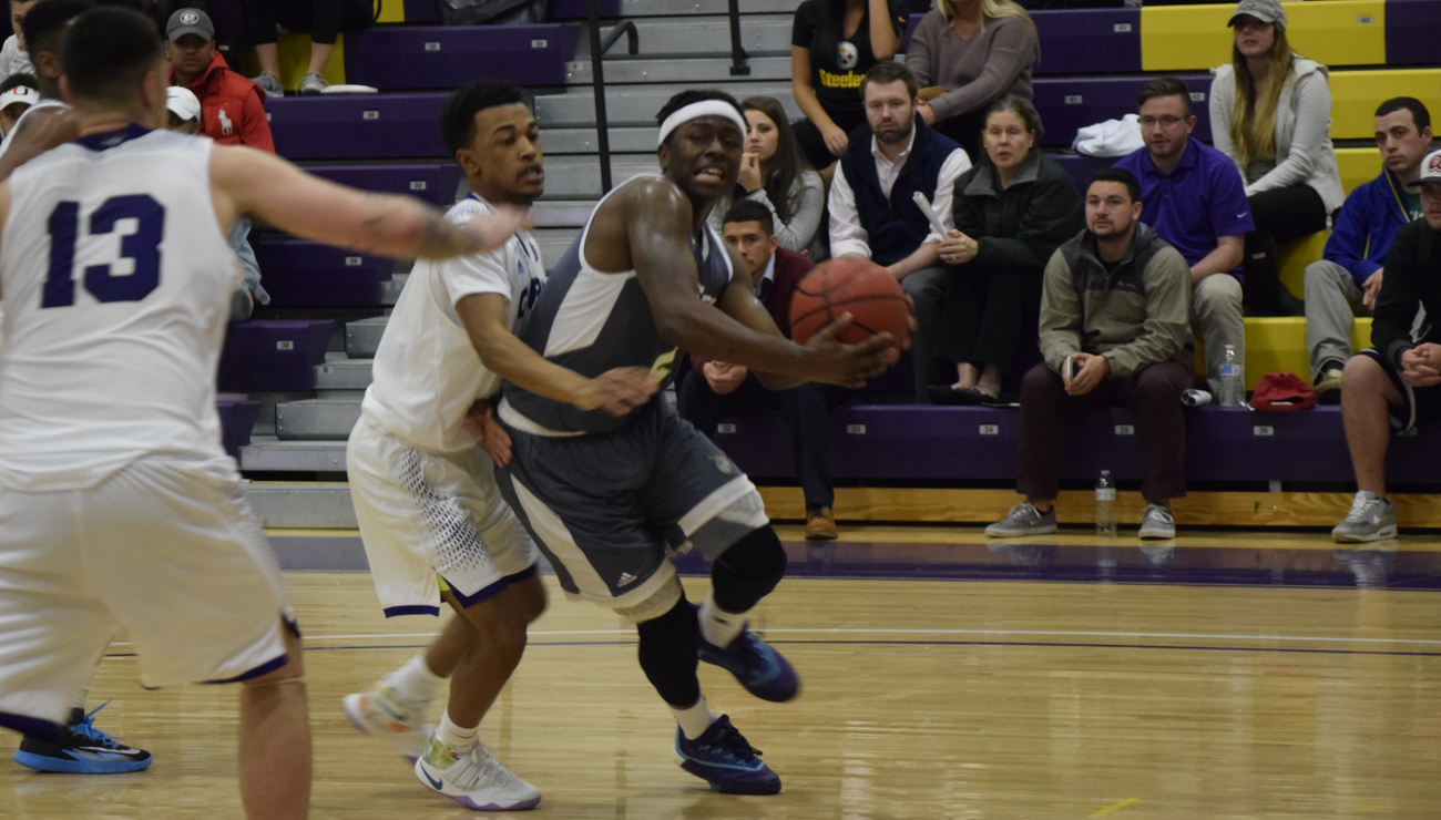 Elms Pulls Away in the Second Half to Down Men's Basketball