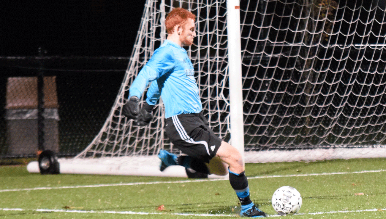 Two First Half Tallies Carries Men's Soccer Past Mariners