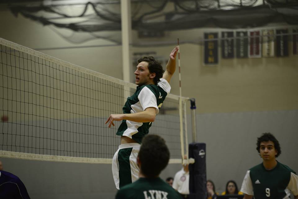 Men's Volleyball Falls on the Road at SVC