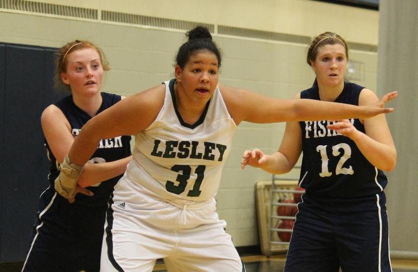 Early Run Helps Mariners Sail Past Women's Basketball