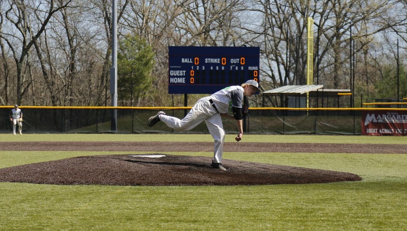 DePalma's Productive Day Can't Push Lynx Over Juniata
