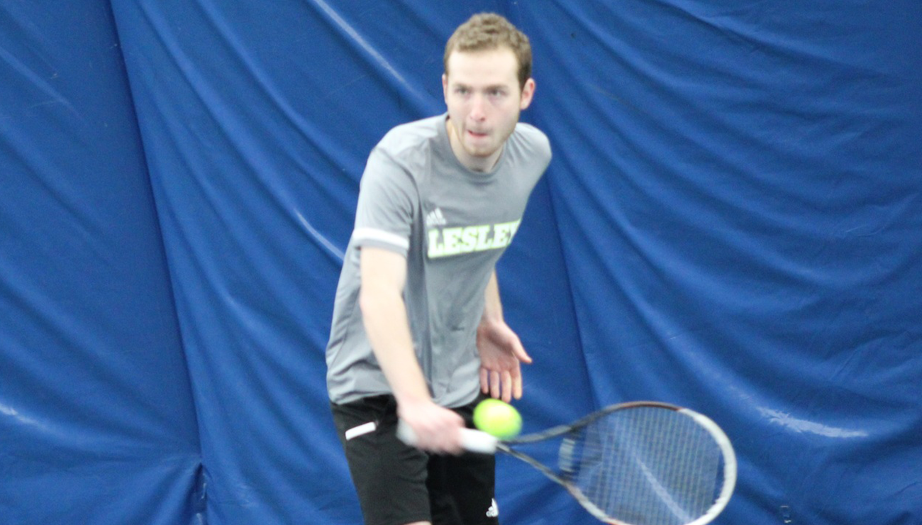 Men's Tennis Drops Two at Curry
