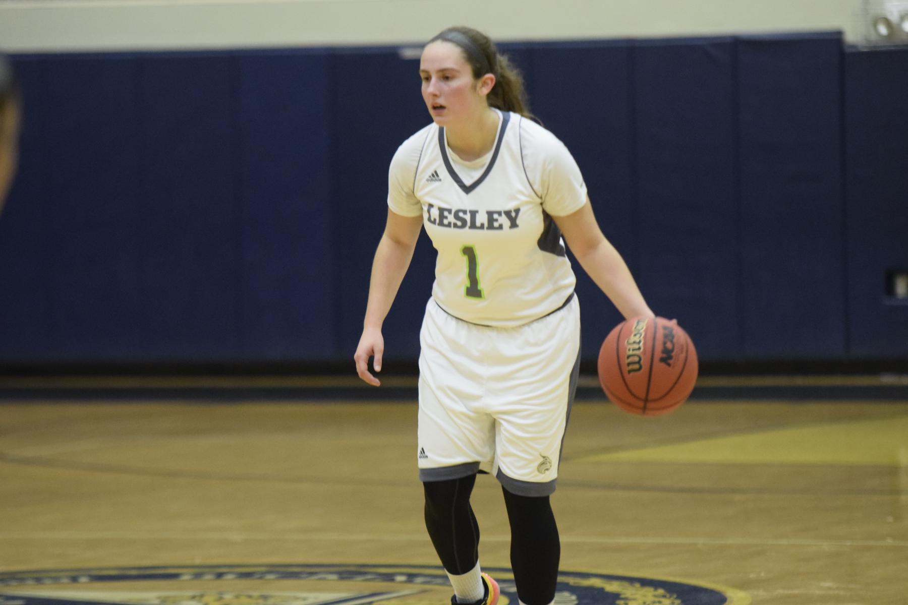 Regis Races Past Women's Basketball; Dimou With Career-High 23
