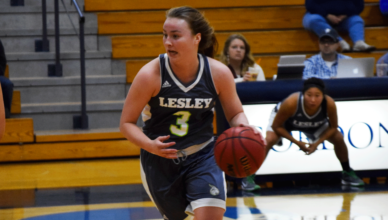 Wentworth Races Past Women's Basketball at Thanksgiving Classic