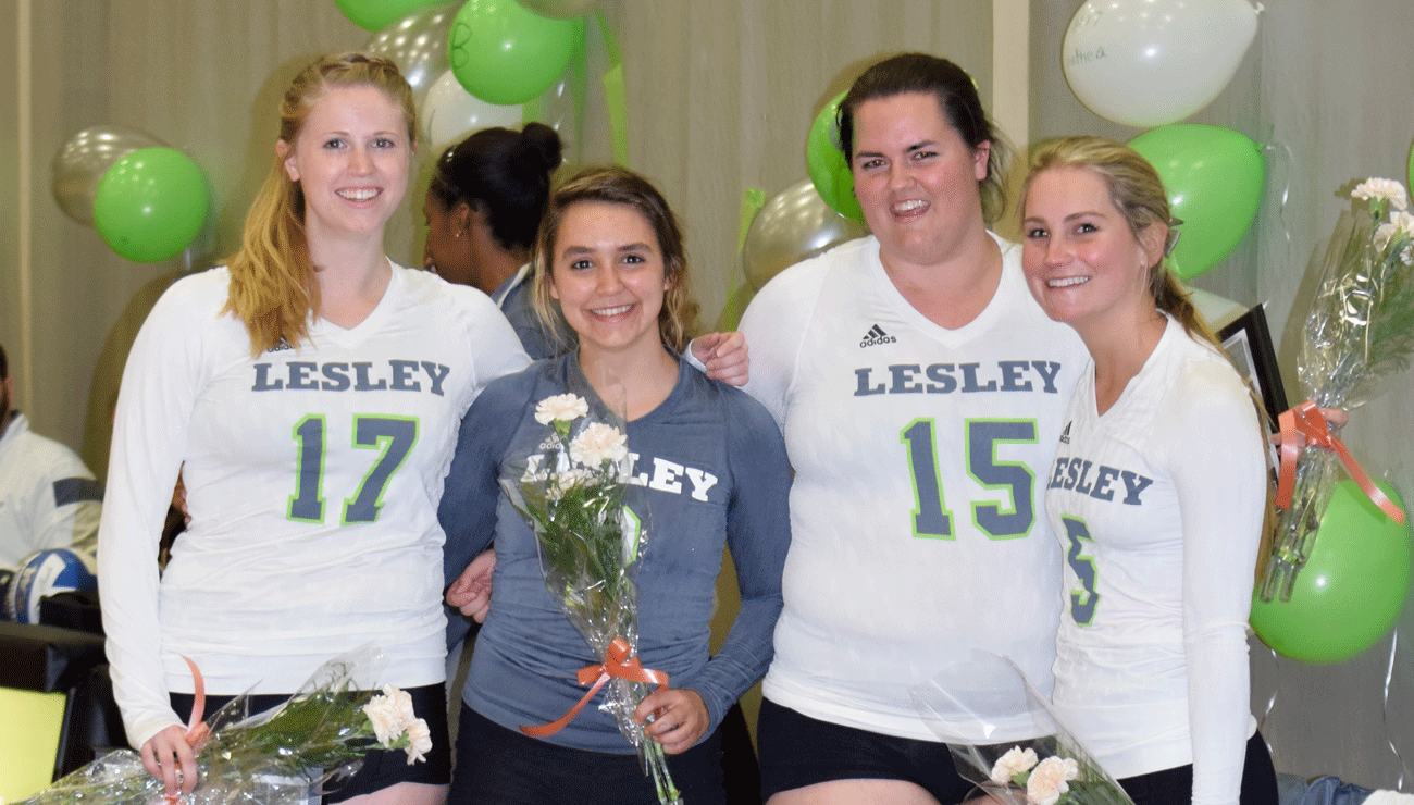 Women's Volleyball Celebrates Senior Day With Win