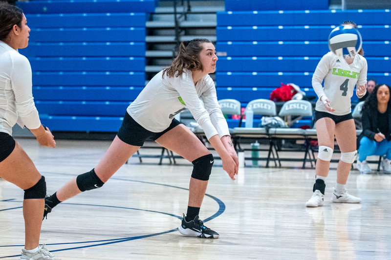 Women's Volleyball Drops Non-Conference Doubleheader to Emmanuel College